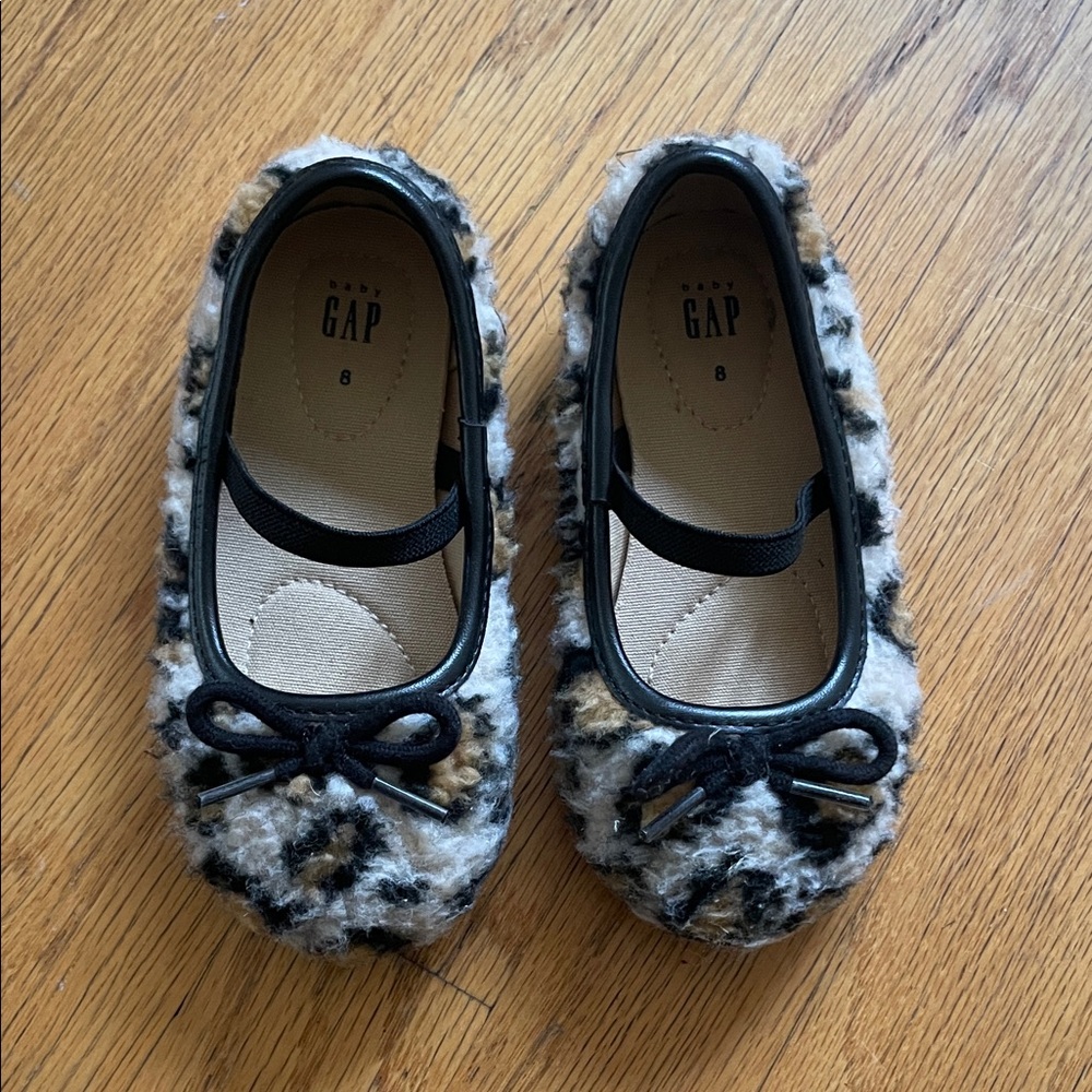 GAP Kids Fuzzy Leopard Slippers